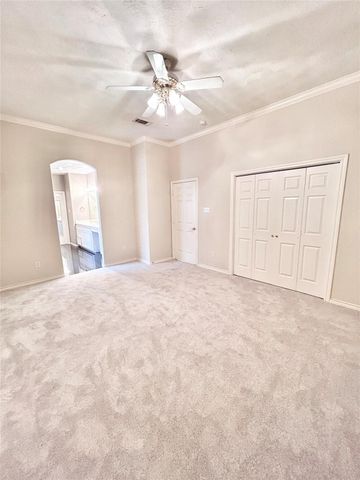 1914 Emerald Court, Houston, TX 77094