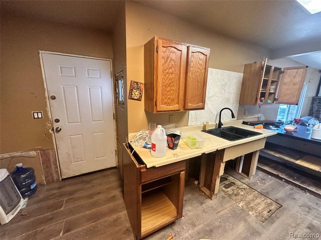 235 Woodbine Drive, Milford, MI 48380