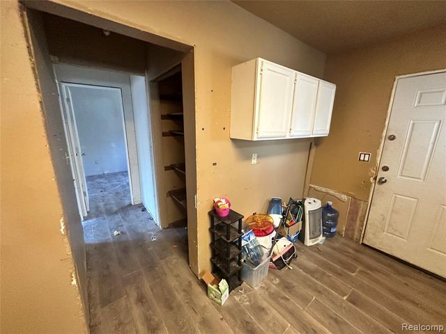 235 Woodbine Drive, Milford, MI 48380