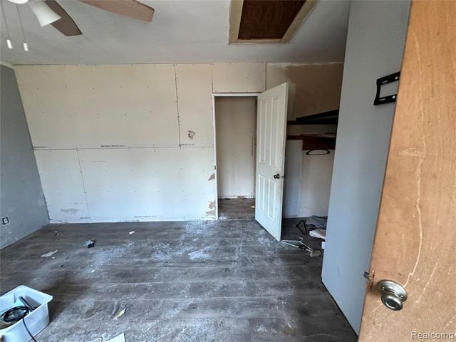 235 Woodbine Drive, Milford, MI 48380