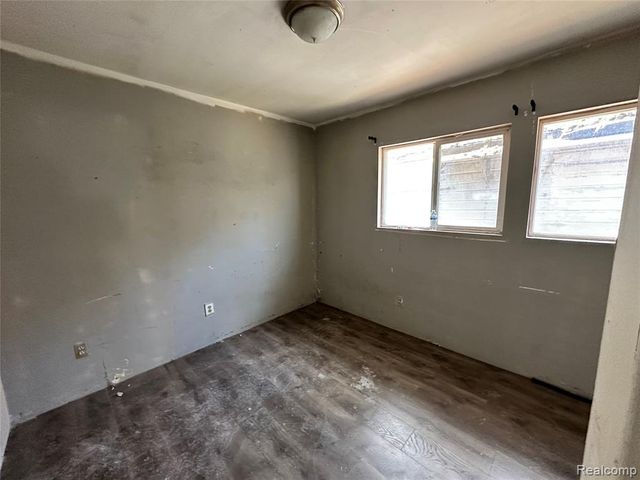 235 Woodbine Drive, Milford, MI 48380