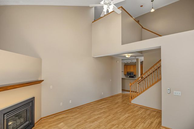 2802 Mallard Drive, Woodbury, MN 55125