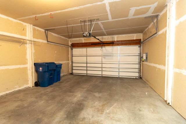 2802 Mallard Drive, Woodbury, MN 55125