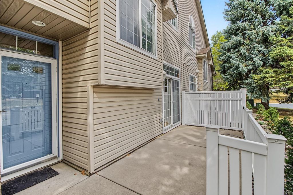 2802 Mallard Drive, Woodbury, MN 55125 — photo 5