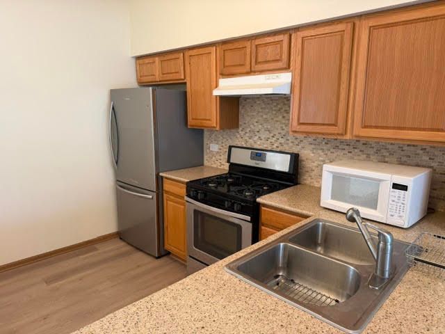 1274 S Candlestick Way, Waukegan, IL 60085