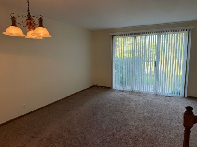 1274 S Candlestick Way, Waukegan, IL 60085