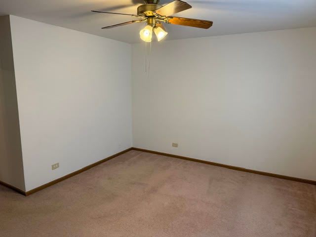 1274 S Candlestick Way, Waukegan, IL 60085