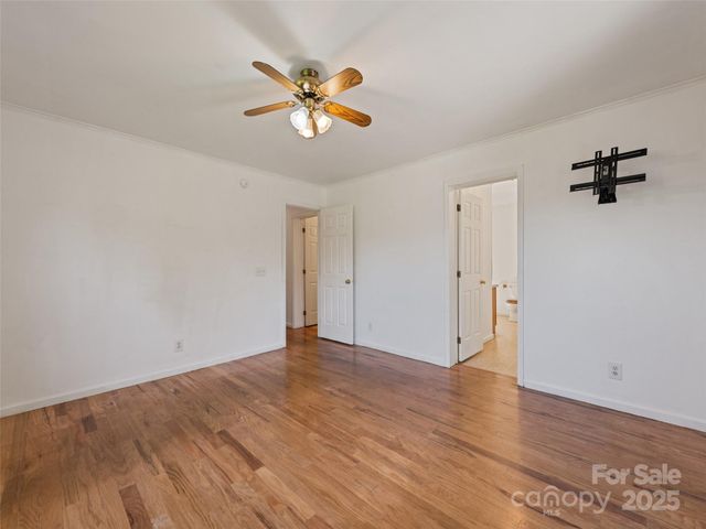 2884 Thickety Road, Clyde, NC 28721