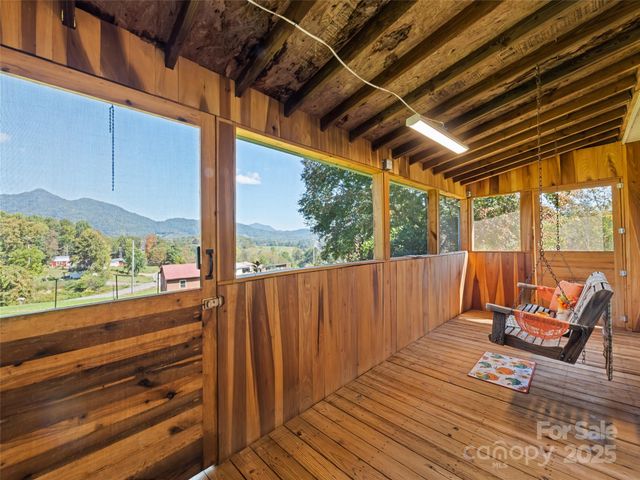 2884 Thickety Road, Clyde, NC 28721