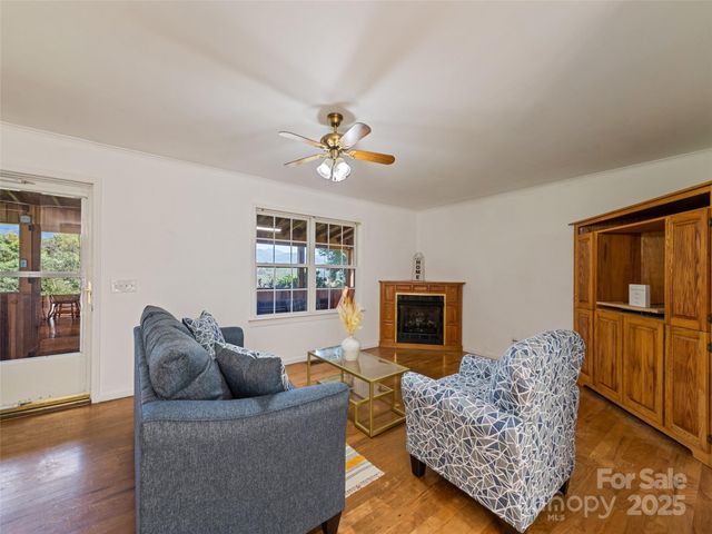 2884 Thickety Road, Clyde, NC 28721