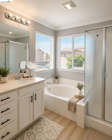 697 Landmark Pt, Lathrop, CA 95330