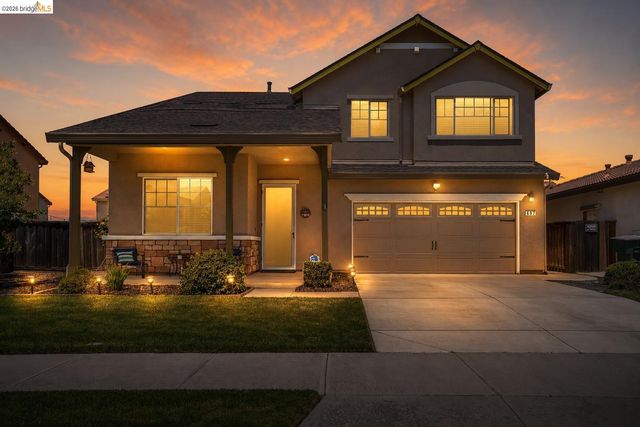 697 Landmark Pt, Lathrop, CA 95330