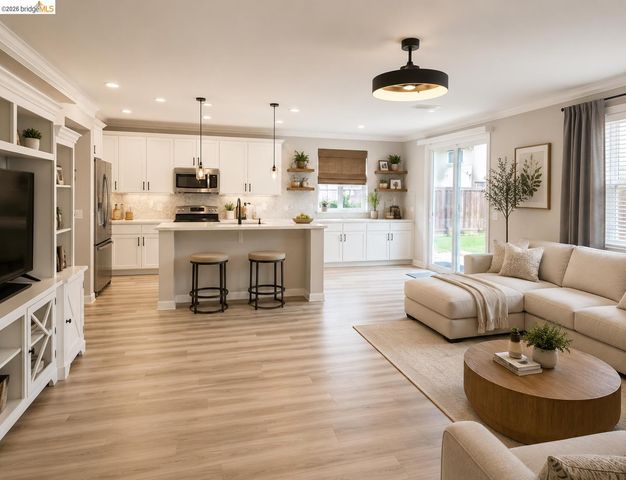 697 Landmark Pt, Lathrop, CA 95330