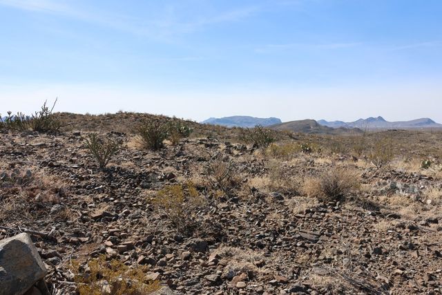 300 N Ivy Terrace, Terlingua, TX 79852