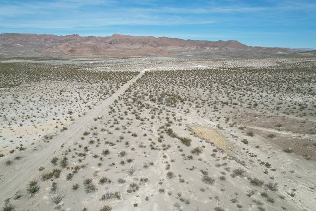 300 N Ivy Terrace, Terlingua, TX 79852