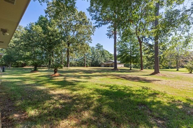 42 Serene Blvd., Hattiesburg, MS 39402