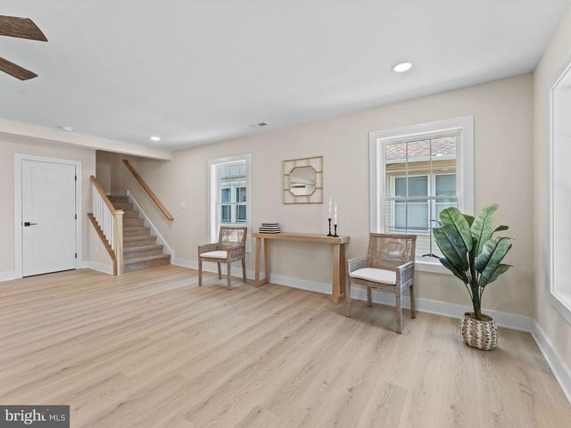 28 CENTRAL AVE, Audubon, NJ 08106