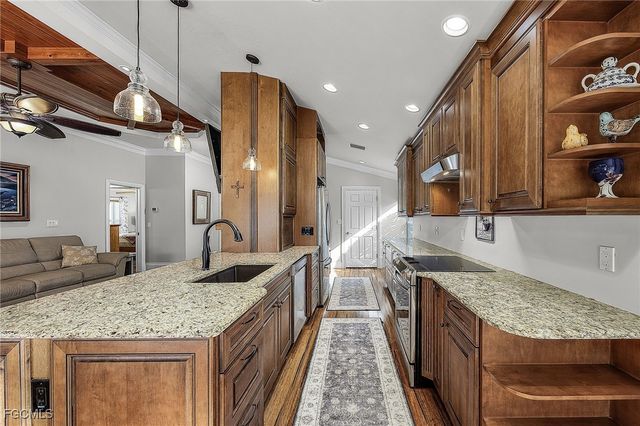 2656 Astwood CT, Cape Coral, FL 33991