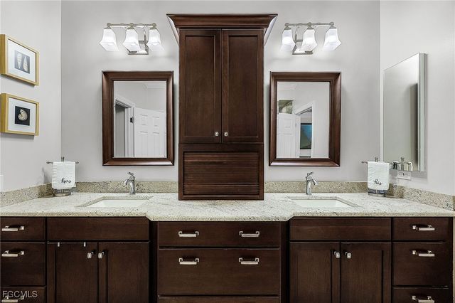 2656 Astwood CT, Cape Coral, FL 33991