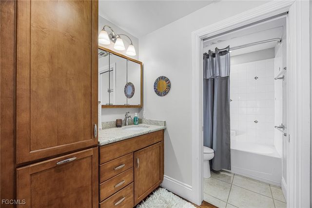 2656 Astwood CT, Cape Coral, FL 33991