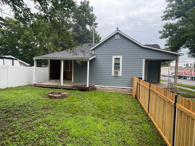 311 Range Street, North Mankato, MN 56003