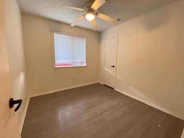 2929 Hilltop Drive, Euless, TX 76039