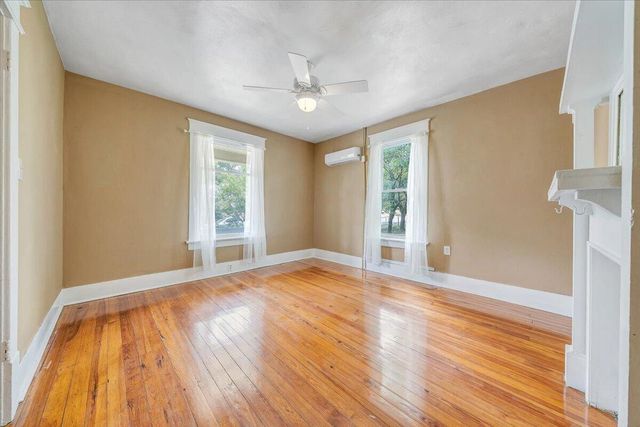 916 Madison AVE NW, Roanoke, VA 24016