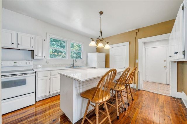 916 Madison AVE NW, Roanoke, VA 24016