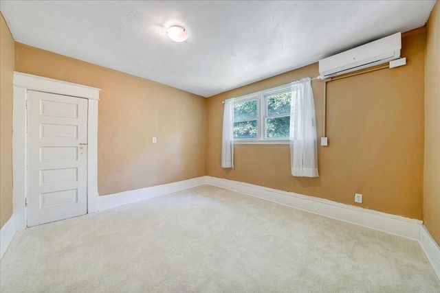 916 Madison AVE NW, Roanoke, VA 24016