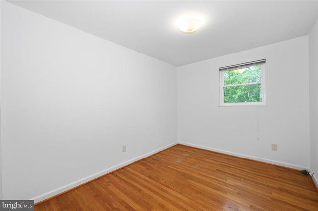 11110 ROCK RD, Rockville, MD 20852