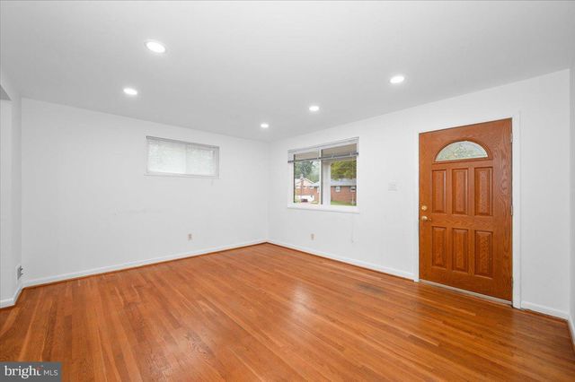 11110 ROCK RD, Rockville, MD 20852