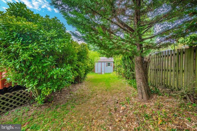 11110 ROCK RD, Rockville, MD 20852