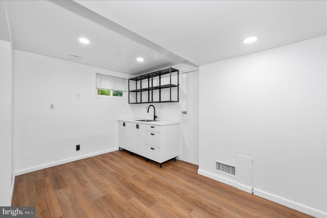 11110 ROCK RD, Rockville, MD 20852