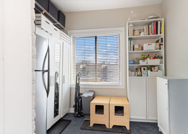 4519 N TROY Street, Chicago, IL 60625