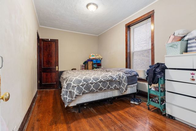 4519 N TROY Street, Chicago, IL 60625