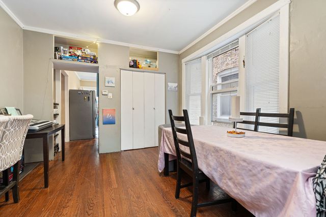 4519 N TROY Street, Chicago, IL 60625