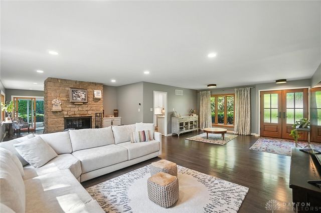 6342 Seton Hill Street, Washington Twp, OH 45459