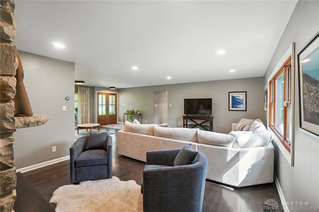 6342 Seton Hill Street, Washington Twp, OH 45459