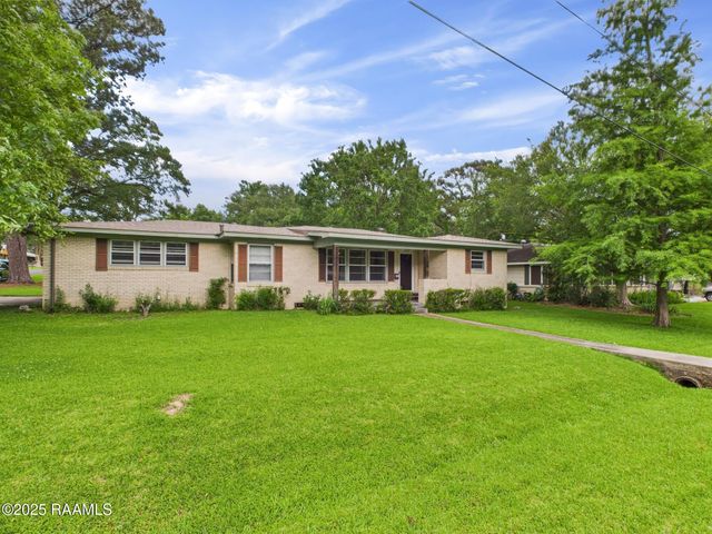 109 Indian Mound Road, Lafayette, LA 70501
