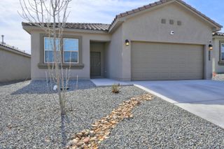 1043 Vallecito Loop NW, Los Lunas, NM 87031