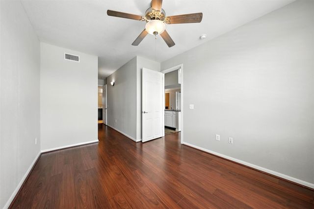 7575 Kirby Drive 2204, Houston, TX 77030