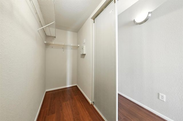 7575 Kirby Drive 2204, Houston, TX 77030