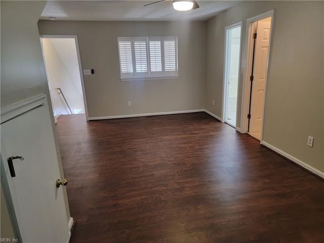14 Treebark PL, Hampton, VA 23666