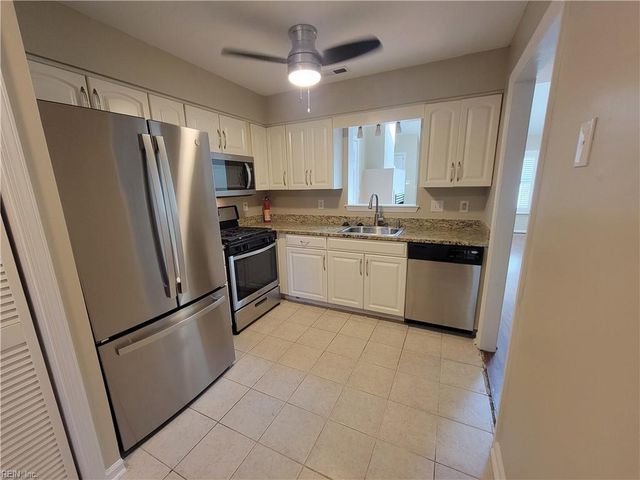 14 Treebark PL, Hampton, VA 23666
