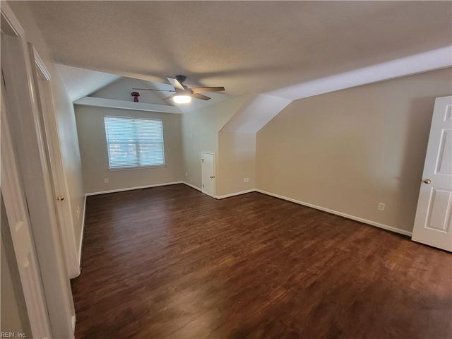 14 Treebark PL, Hampton, VA 23666