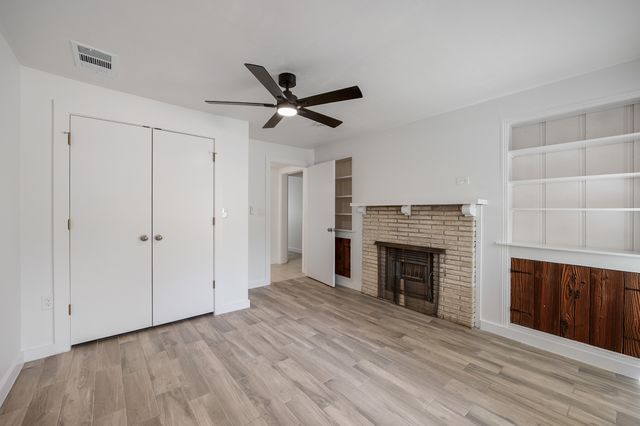1606 N Woods Street, Sherman, TX 75092