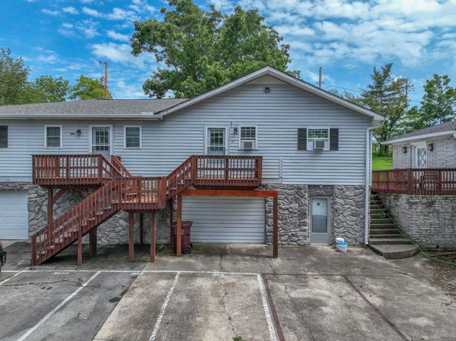 302A Dobbins Pike, Gallatin, TN 37066