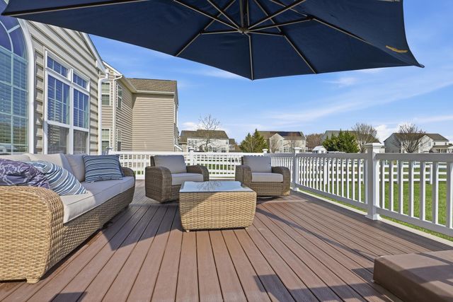 300 E FURROW LN, Newark, DE 19702