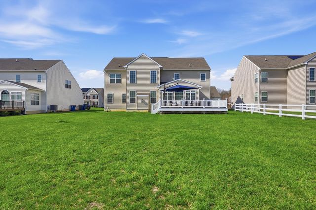 300 E FURROW LN, Newark, DE 19702