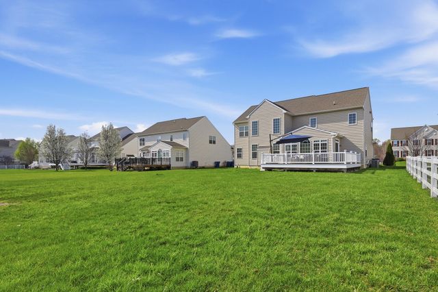 300 E FURROW LN, Newark, DE 19702